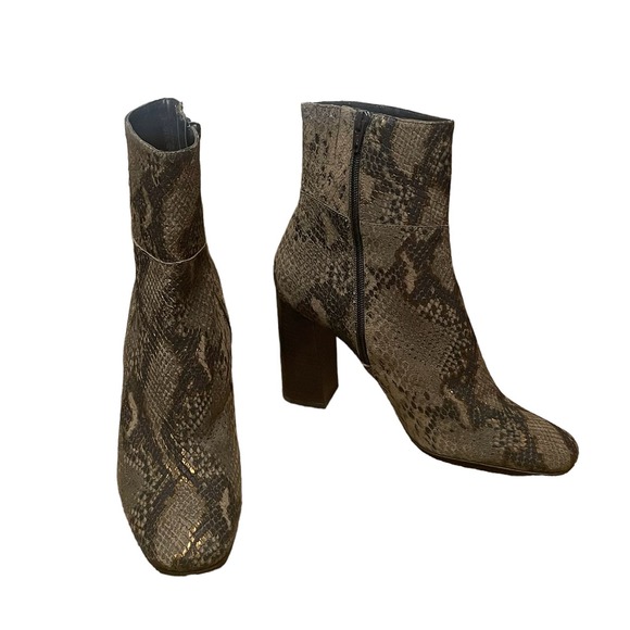 Free People Shoes - Free People Women's Nolita Snakeskin Boots size 41